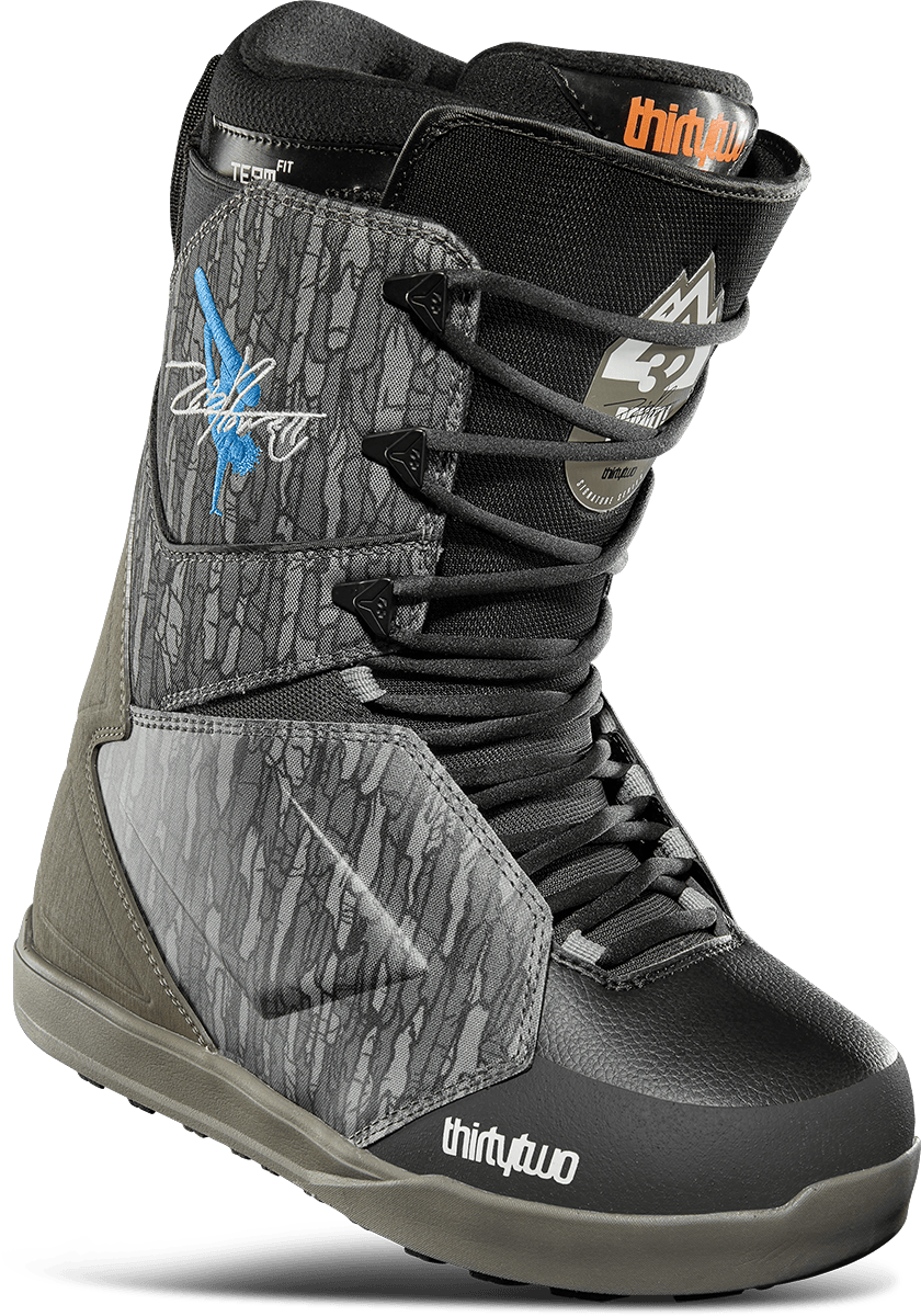 MEN'S LASHED X POWELL SNOWBOARD BOOTS Boots ThirtyTwo Snowboard gear boots and bindings