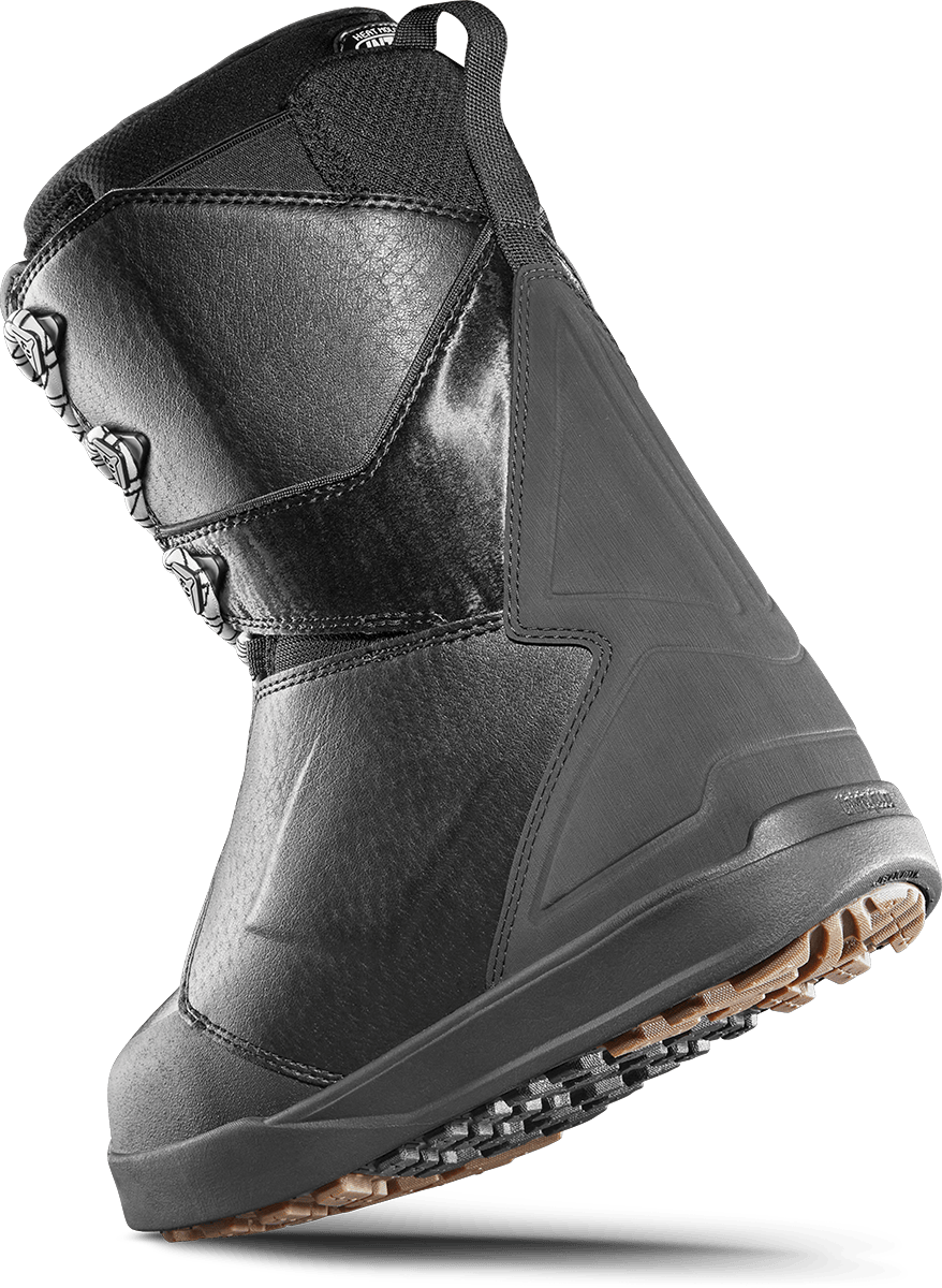 WOMEN'S LASHED SNOWBOARD BOOTS Boots ThirtyTwo Snowboard gear boots and bindings