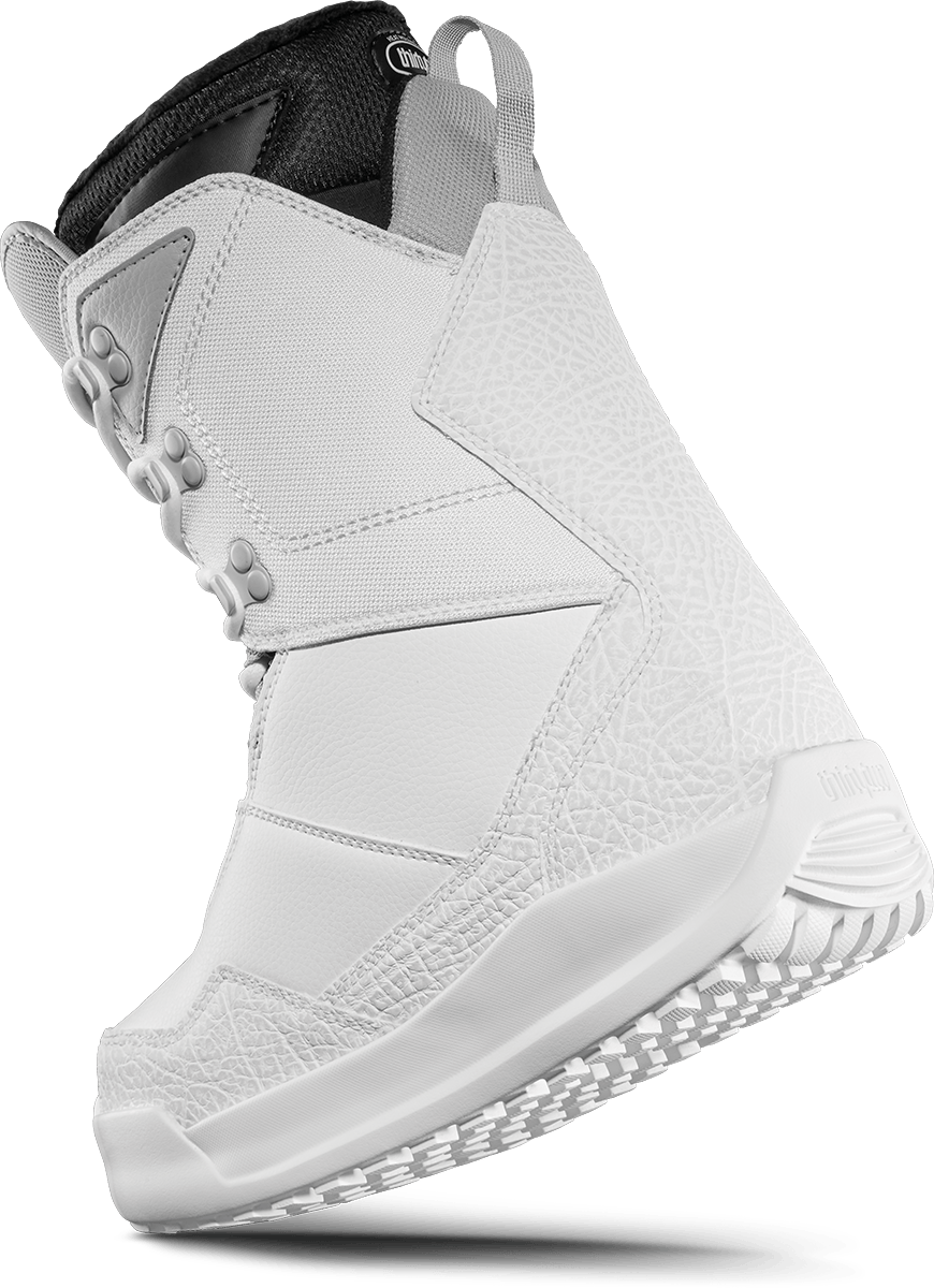 WOMEN'S SHIFTY SNOWBOARD BOOTS Boots ThirtyTwo Snowboard gear boots and bindings