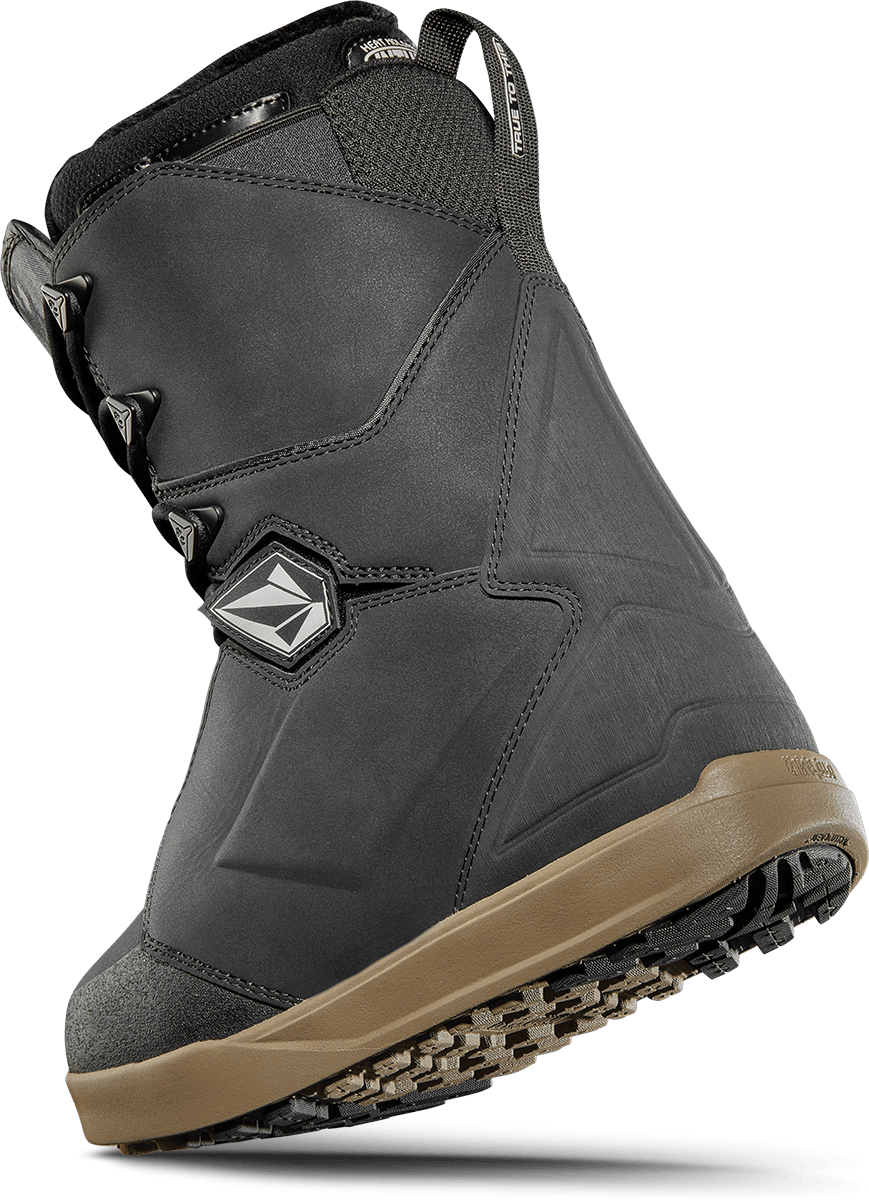 WOMEN'S LASHED X VOLCOM SNOWBOARD BOOTS Boots ThirtyTwo Snowboard gear boots and bindings