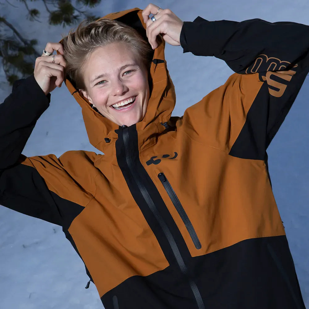 Women's Nova Non-Insulated Jacket Copper | thirtytwo EU Non-Insulated Jacket ThirtyTwo Snowboard gear boots and bindings