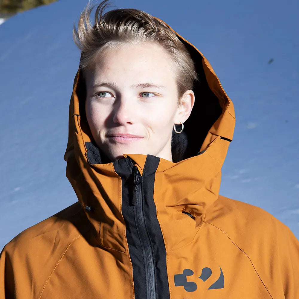 Women's Nova Non-Insulated Jacket Copper | thirtytwo EU Non-Insulated Jacket ThirtyTwo Snowboard gear boots and bindings