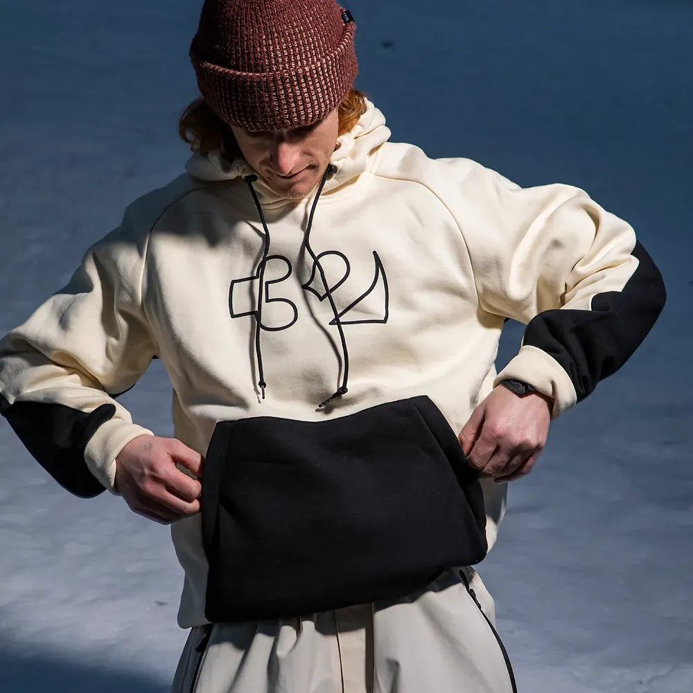 Team Tech x Visintainer Hoodie Off White | thirtytwo EU Screen Hooded Fleece ThirtyTwo Snowboard gear boots and bindings