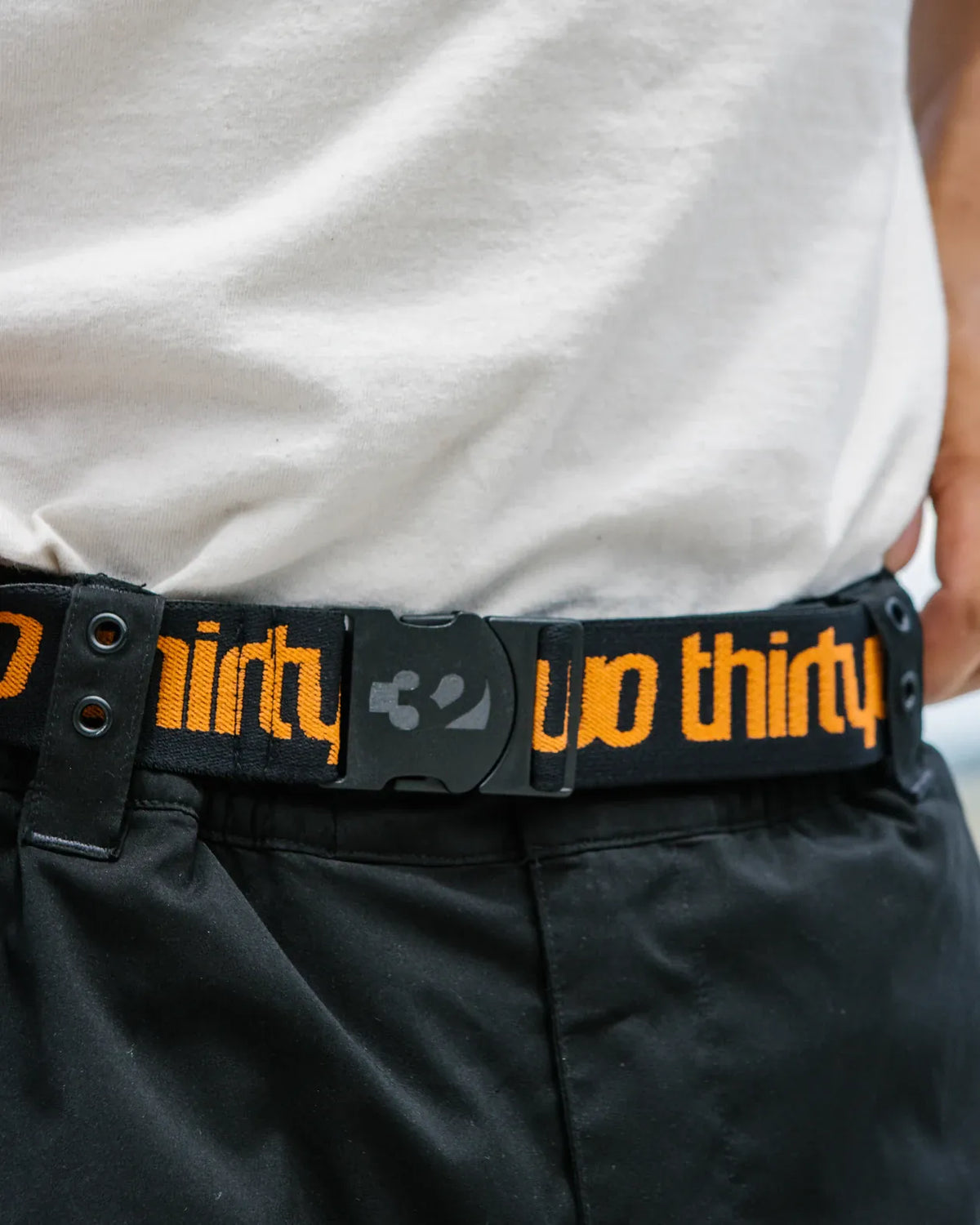 32 CUT - OUT BELT Accessories Thirtytwo BLACK/ORANGE Snowboard gear boots and bindings T.27.ACM.COB.960.OS.1 7630961809188