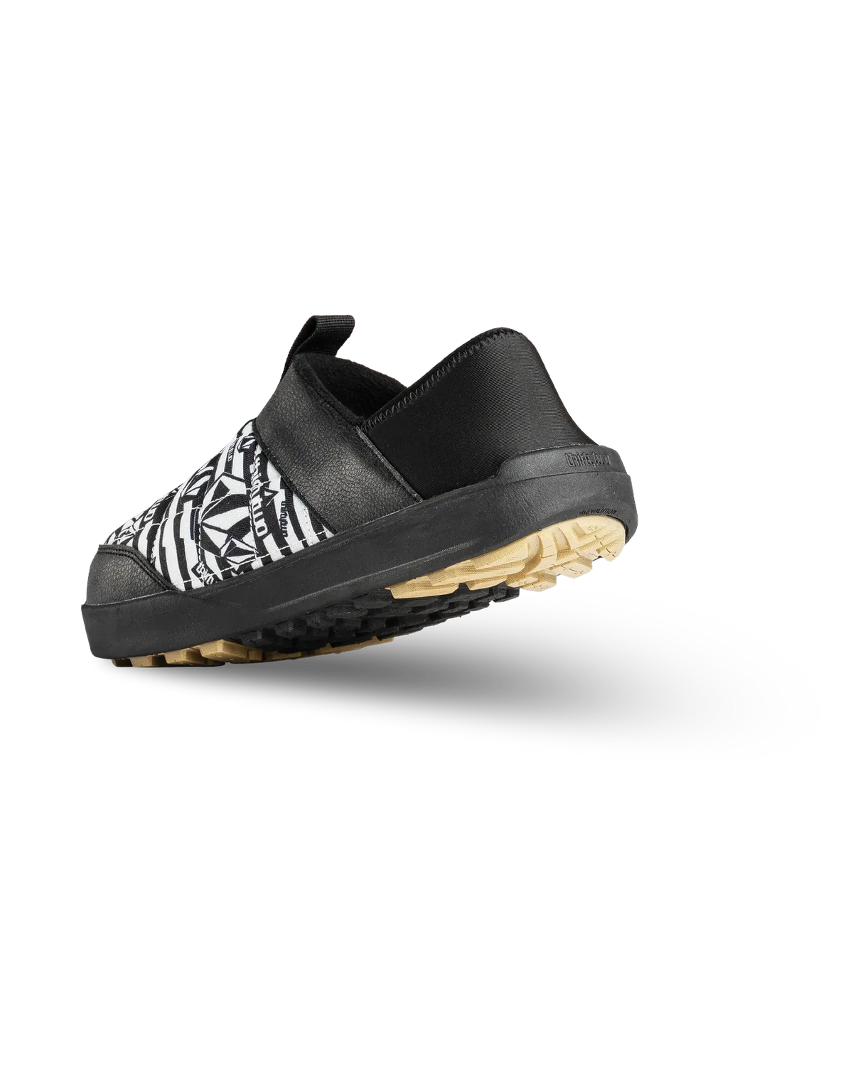The Lounger Footwear Thirtytwo Snowboard gear boots and bindings