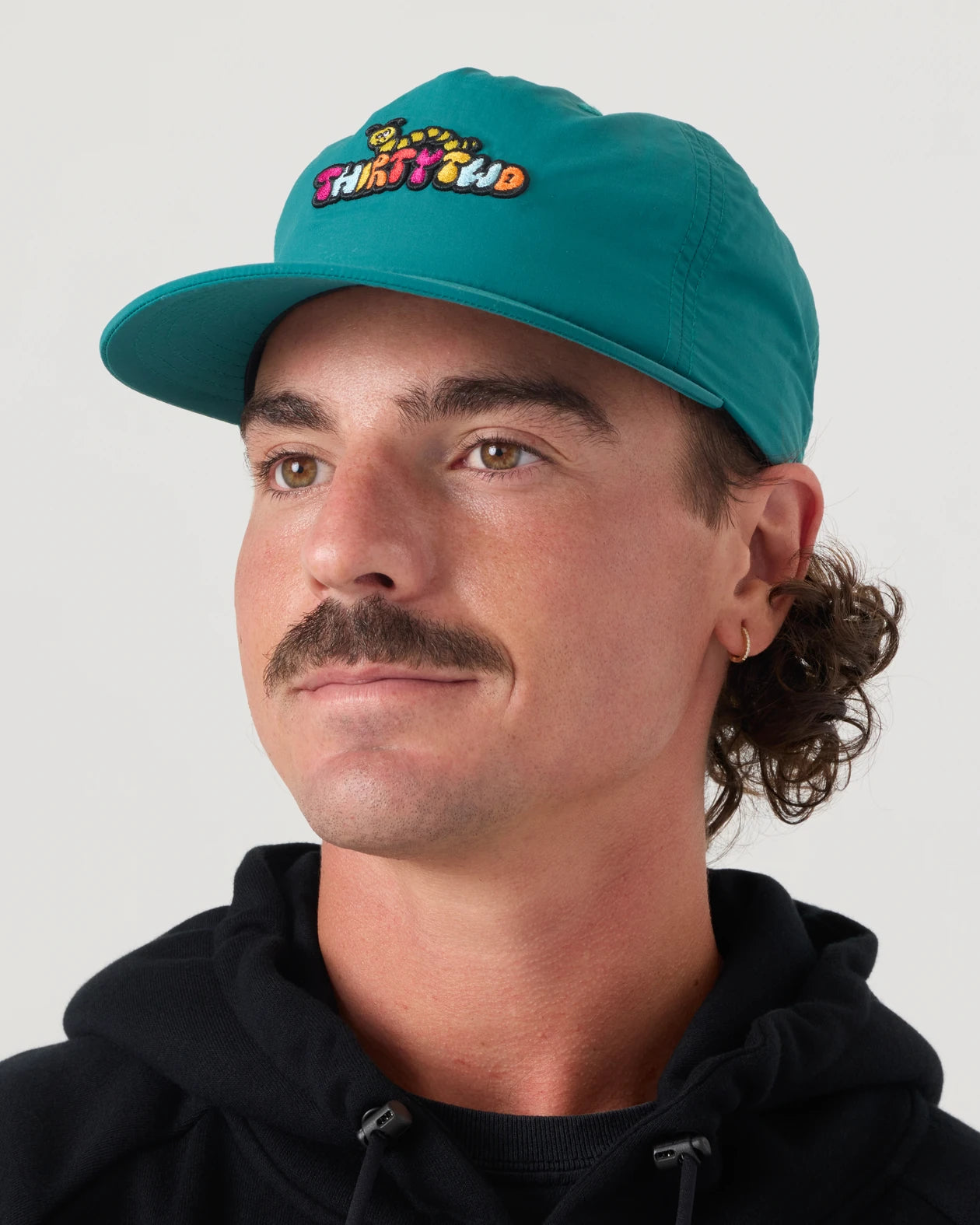 T32M SNAPBACK