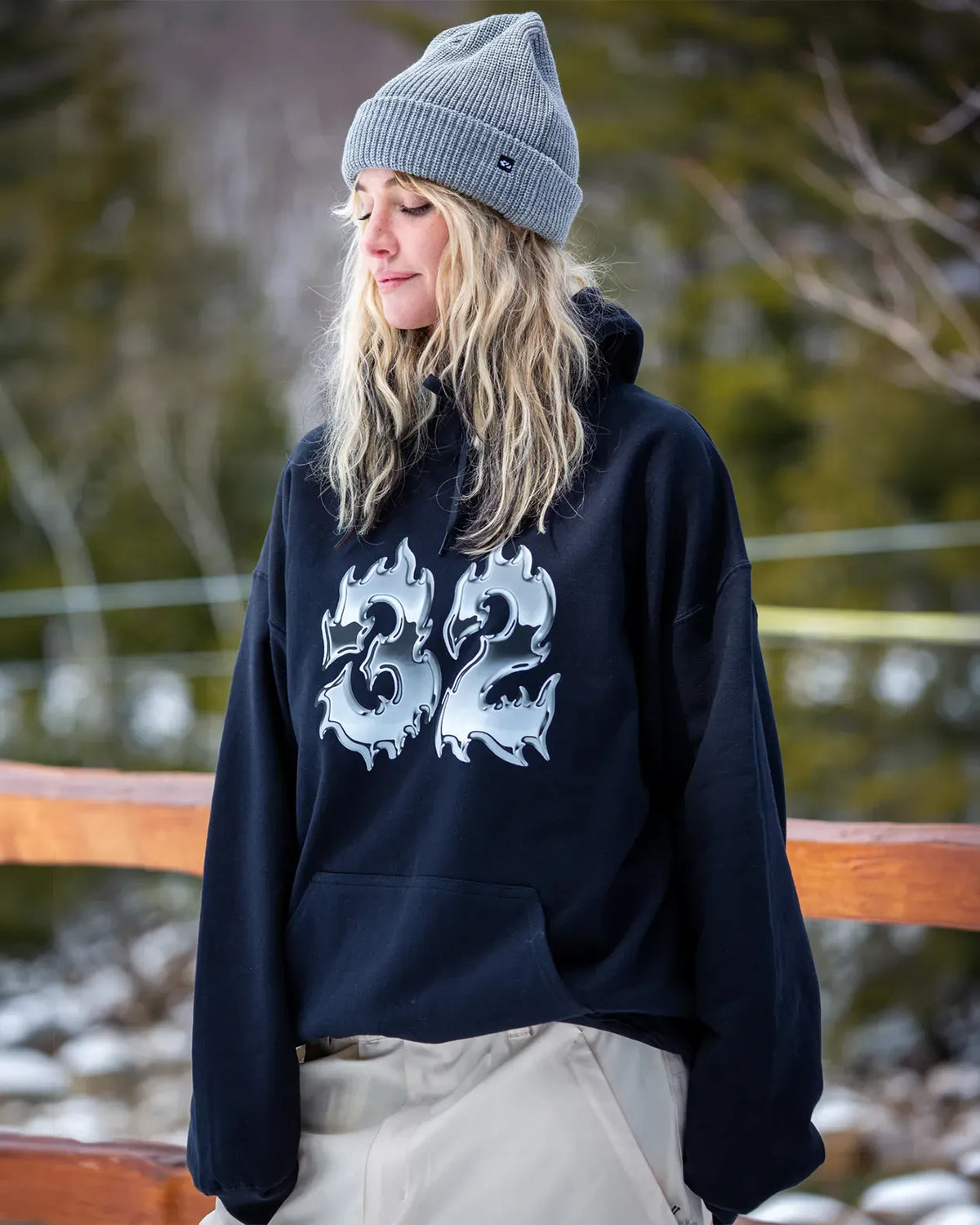 CHROME HOODIE Apparel Lifestyle Thirtytwo BLACK / XL Snowboard gear boots and bindings T.27.FEM.CHD.001.5XL.1 7630961808075