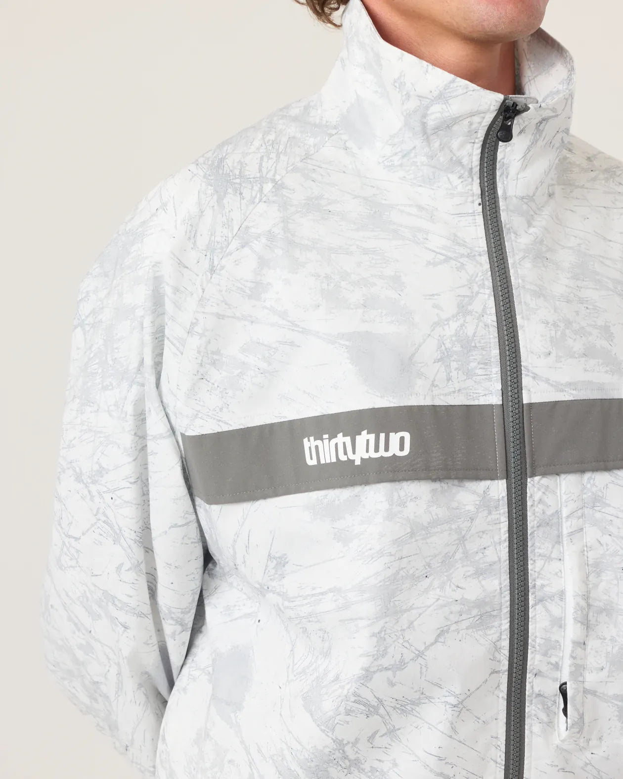 32 CLASSIC WINDBREAKER