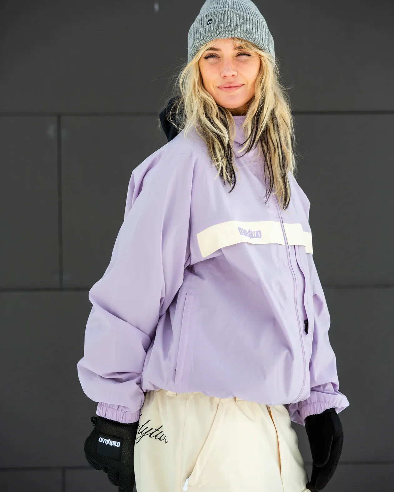 32 CLASSIC WINDBREAKER
