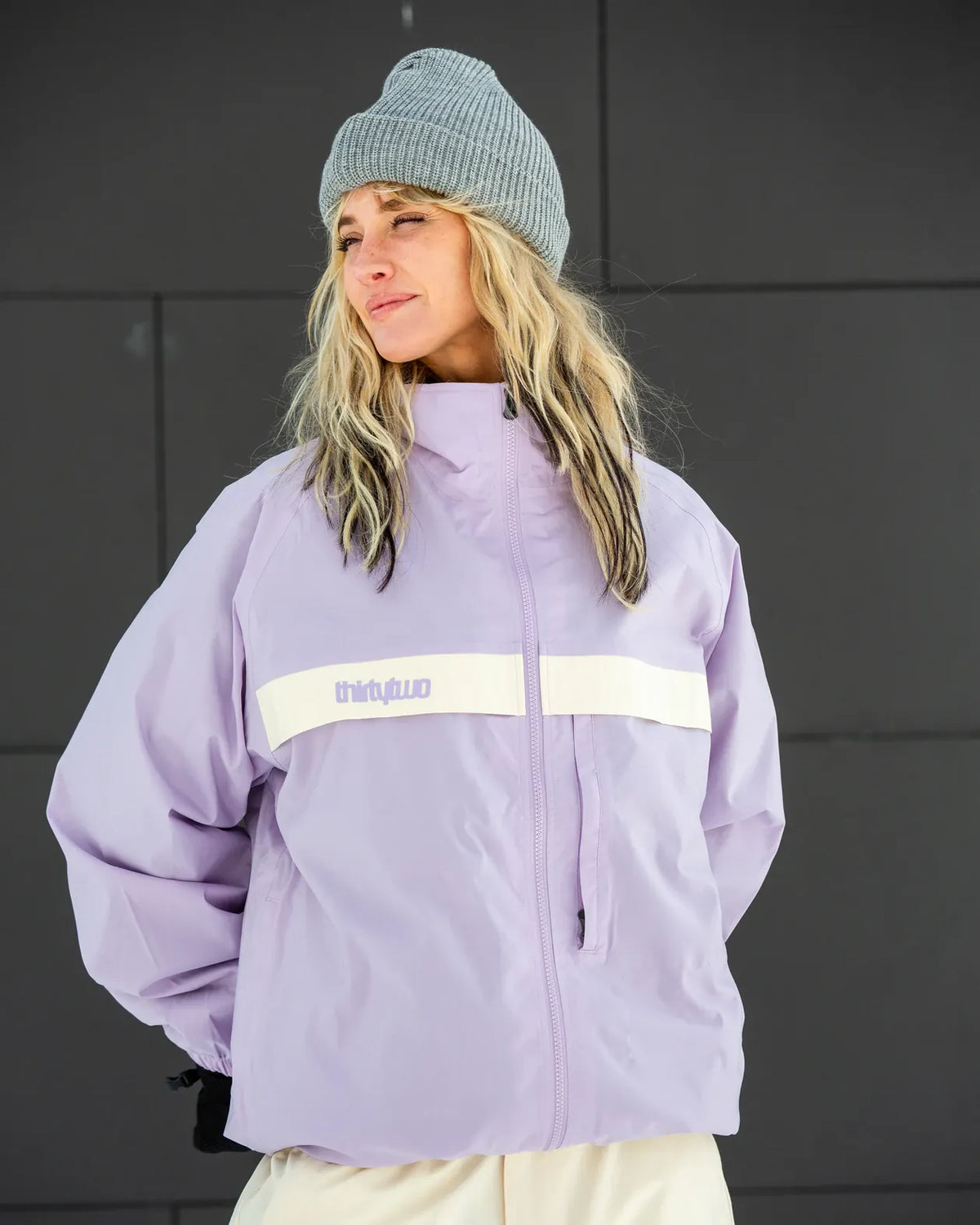 32 CLASSIC WINDBREAKER