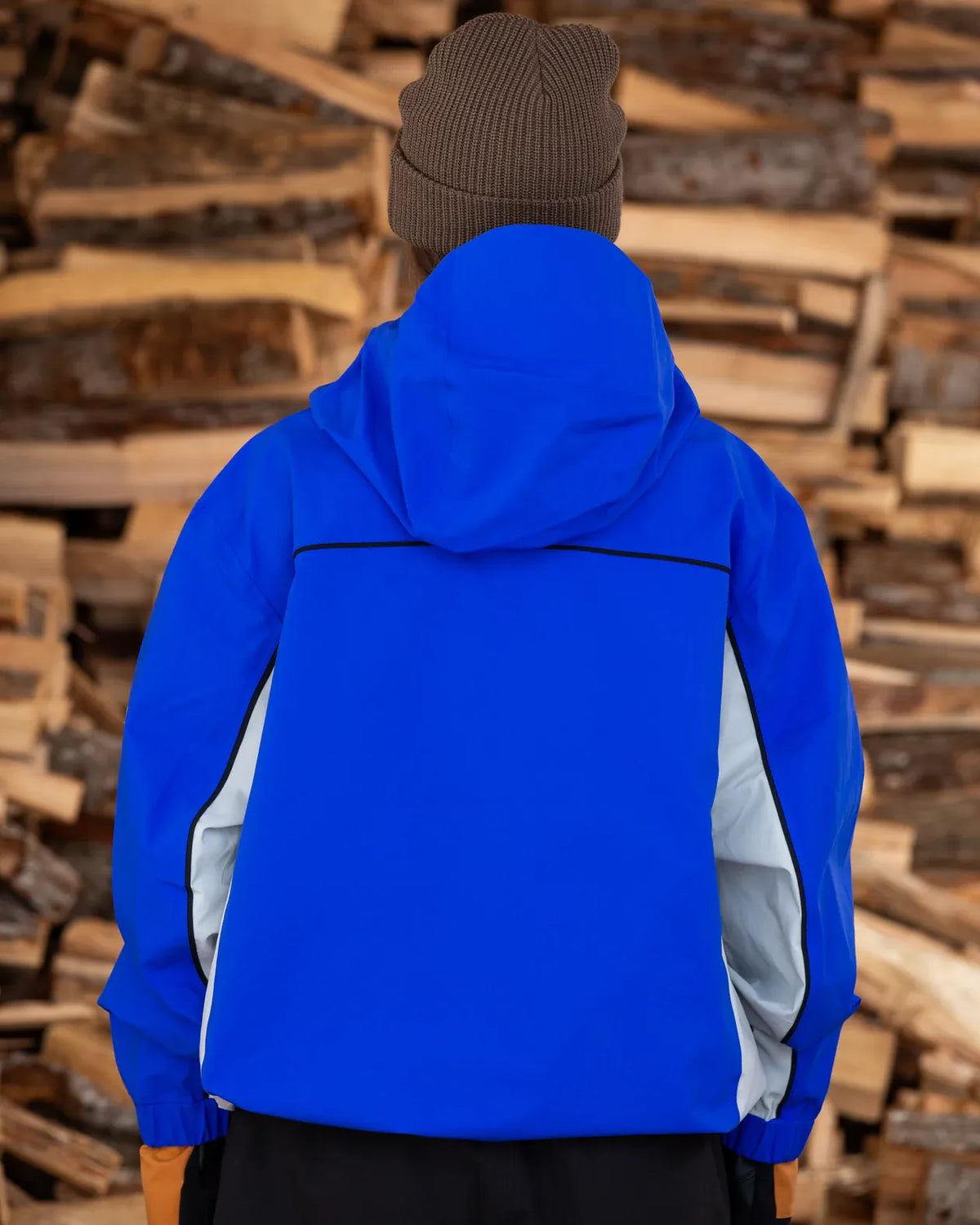EMBARK JACKET