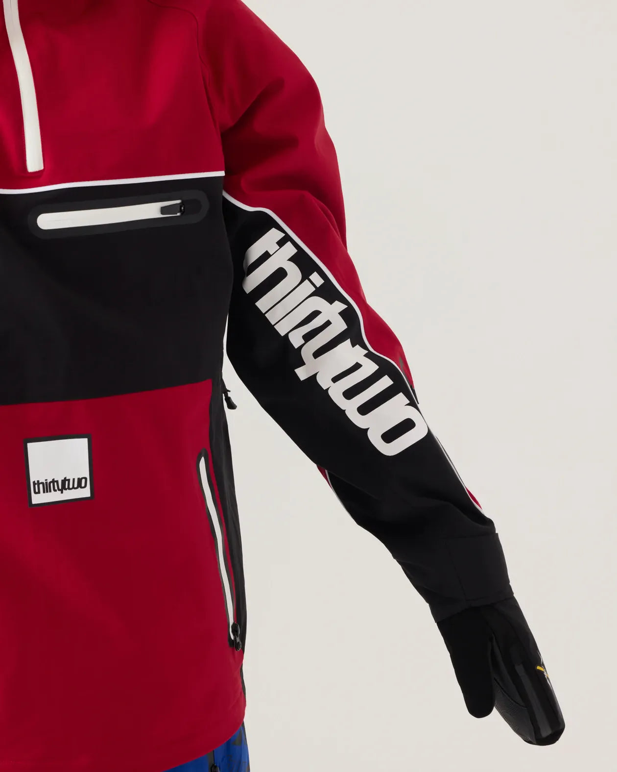 LIGHT ANORAK Outerwear Thirtytwo Snowboard gear boots and bindings