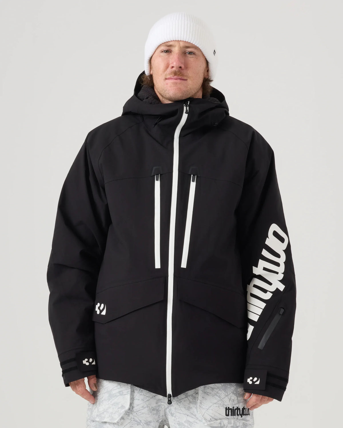 LASHED INSULATED JACKET Outerwear Thirtytwo BLACK / XS Snowboard gear boots and bindings T.27.JKM.LIJ.001.1XS.1 7630961804527
