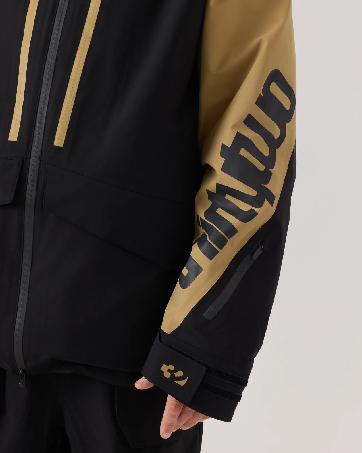 LASHED INSULATED JACKET