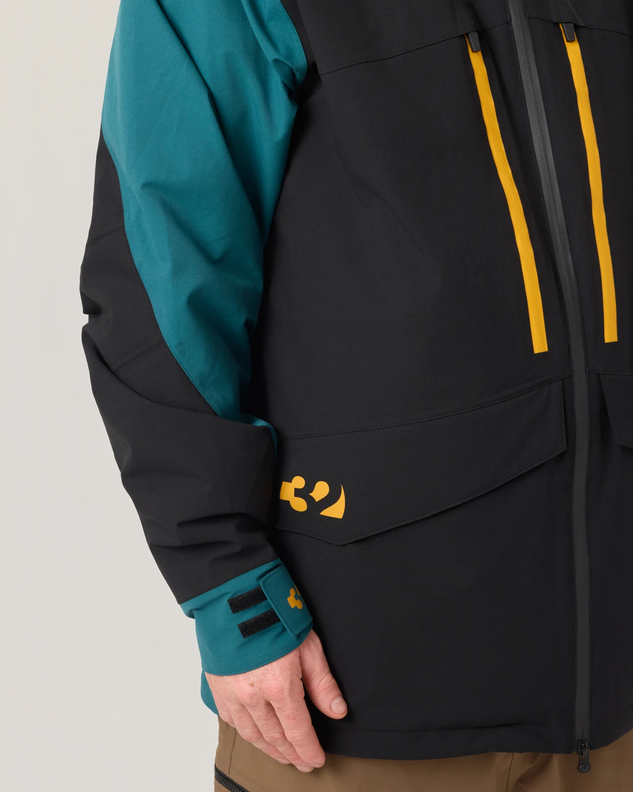 LASHED INSULATED JACKET