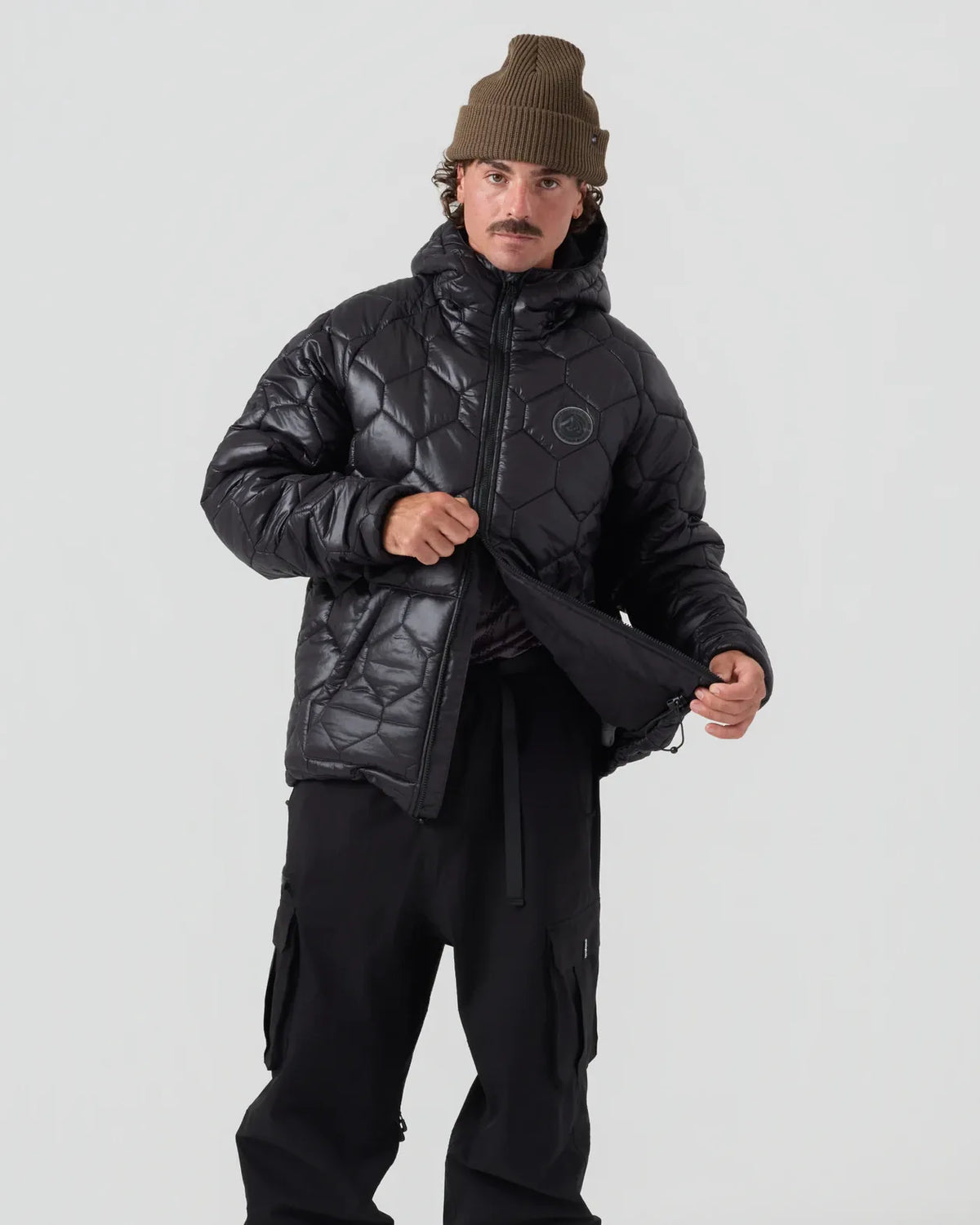 PYLON PUFFER Apparel Lifestyle Thirtytwo Snowboard gear boots and bindings