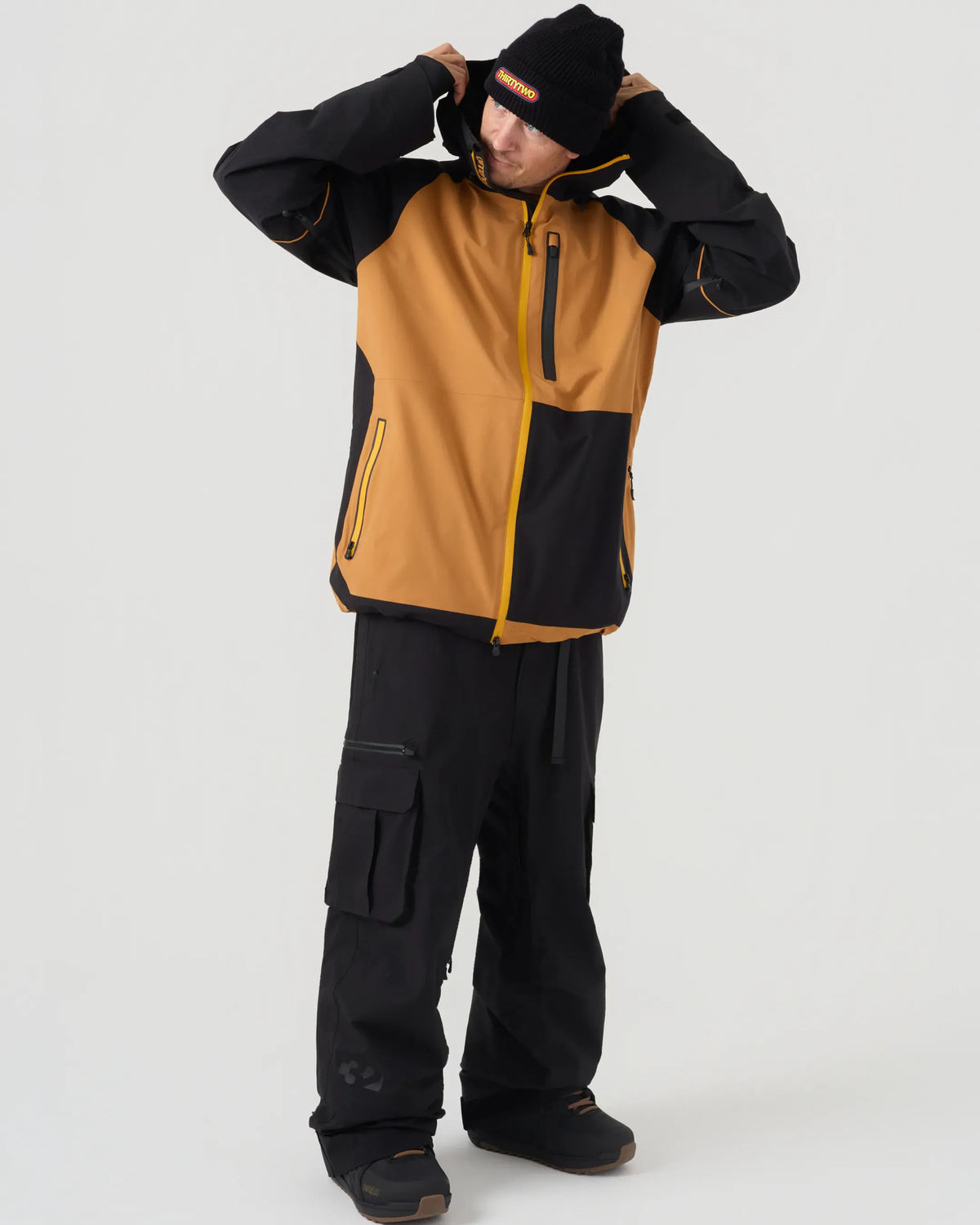 T32M RECYCLED JACKET Outerwear Thirtytwo Snowboard gear boots and bindings