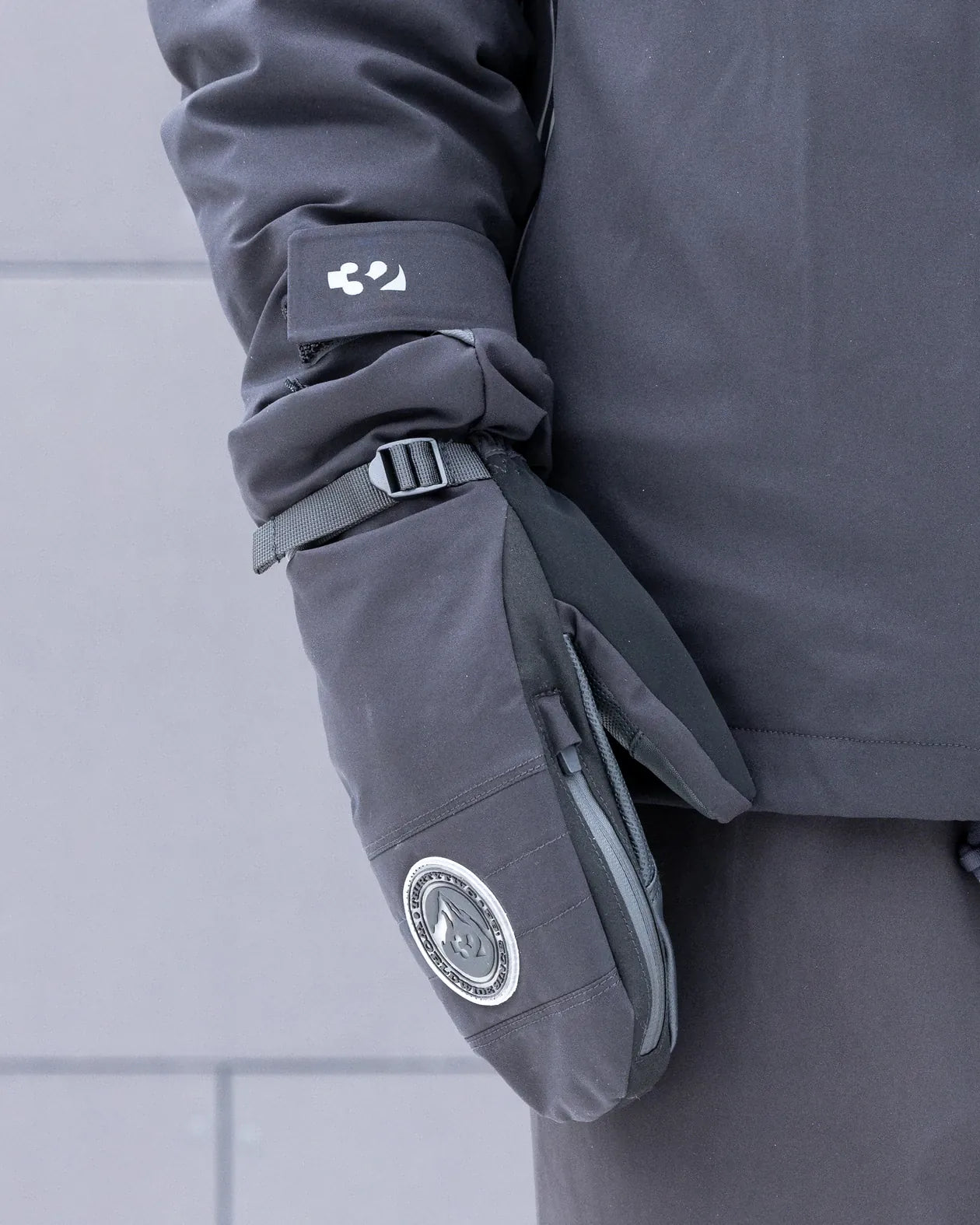 T32M MITT
