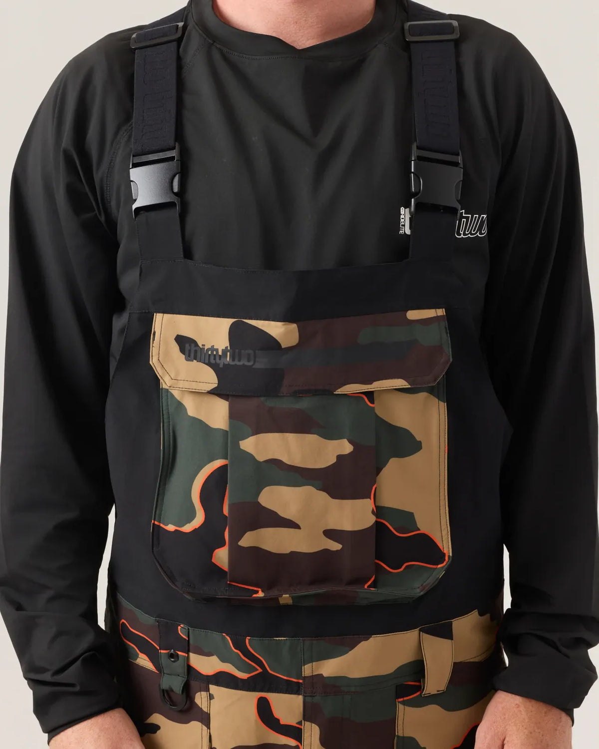 Basement Bib Outerwear Thirtytwo Snowboard gear boots and bindings