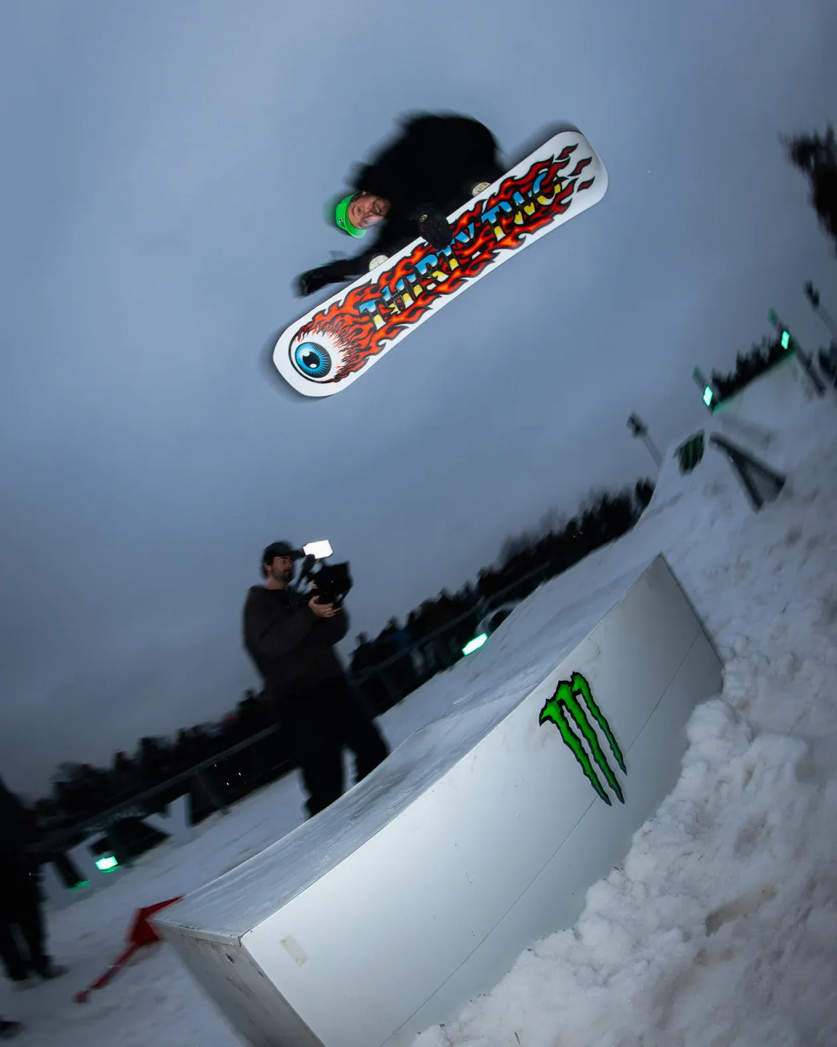 Cold World Snowboards Thirtytwo Snowboard gear boots and bindings